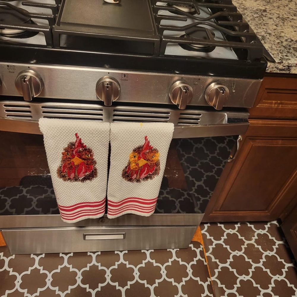 Hand Embroidered set of 2 kitchen towels, with options to personalize!!!